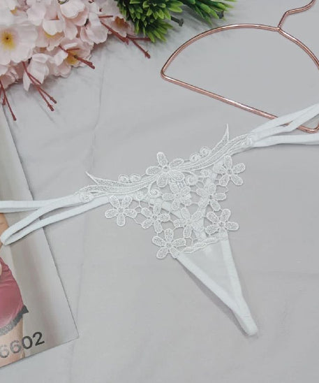 Elegance Parisienne G-string thong Waist Panties